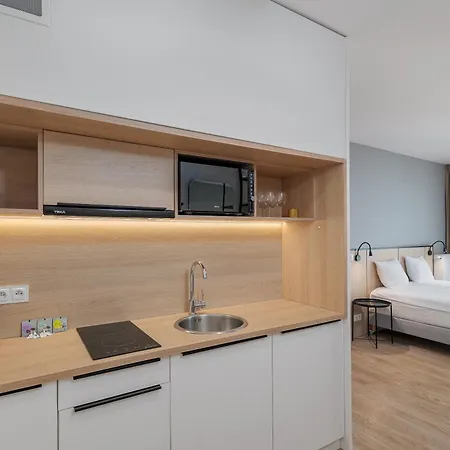 Residence Zamoyskiego 37 By Nyx Apart Warschau Exterior foto